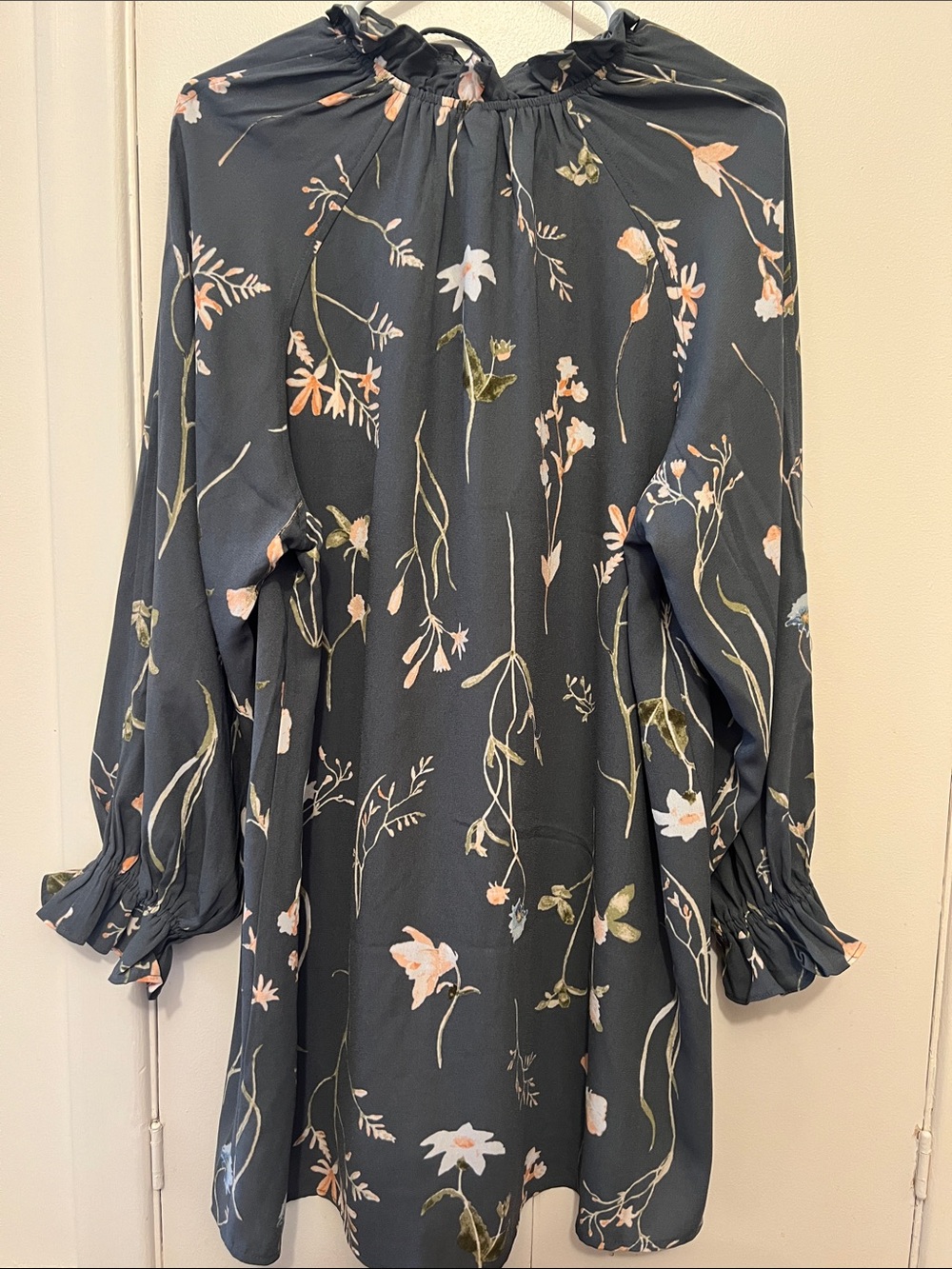 H&M Dark Green Floral Long-Sleeve Tunic Dress